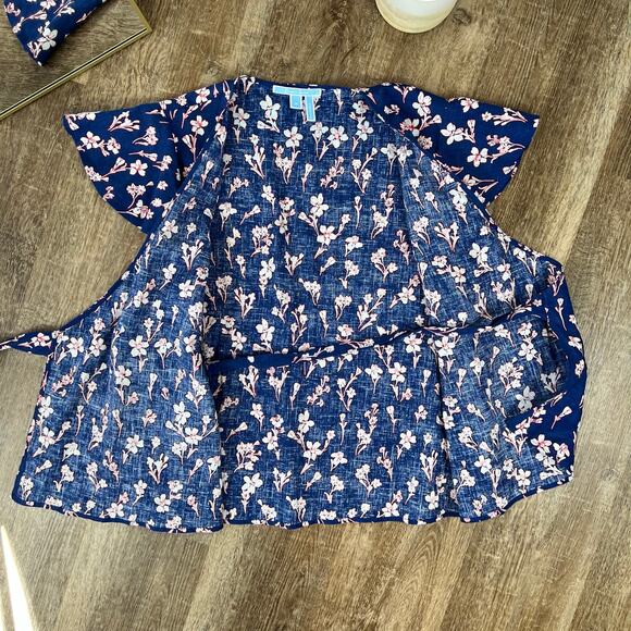 Draper James Blue Floral Linen True Wrap Top Size 10 - Picture 4 of 5